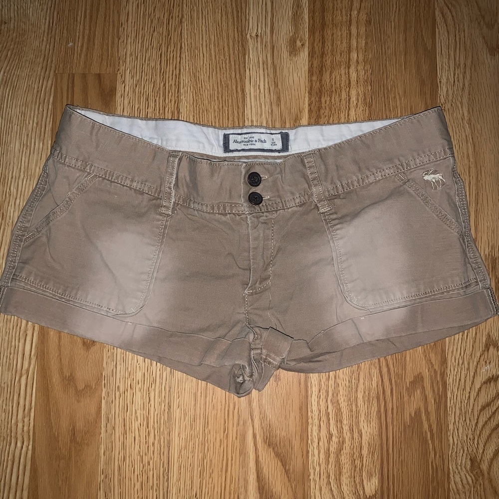 Abercrombie & Fitch Khaki Shorts